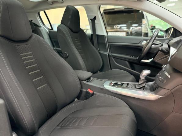 Peugeot 308 II с пробегом 2014 года, цена 1 220 000 рублей, 109710 км, хэтчбек, Автокод Объявления