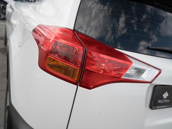 Toyota RAV4 IV (XA40) с пробегом 2013 года, цена 1 580 000 рублей, 231582 км, внедорожник, Автокод Объявления