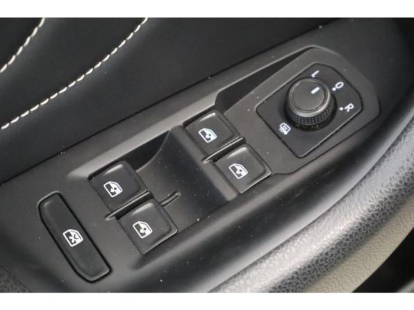 Volkswagen Passat B8 Рестайлинг с пробегом 2021 года, цена 2 230 800 рублей, 80600 км, седан, Автокод Объявления