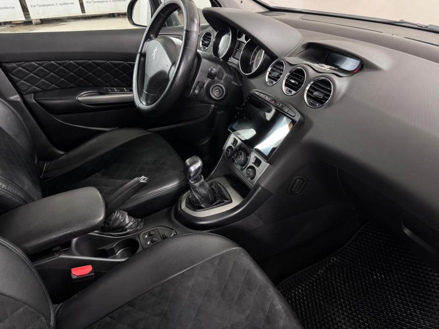 Peugeot 408 I Тюмень  - изображение 9