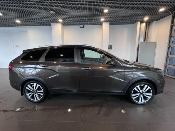 Lada (ВАЗ) Vesta I с пробегом 2019 года, цена 1 096 000 рублей, 107335 км, универсал, Автокод Объявления