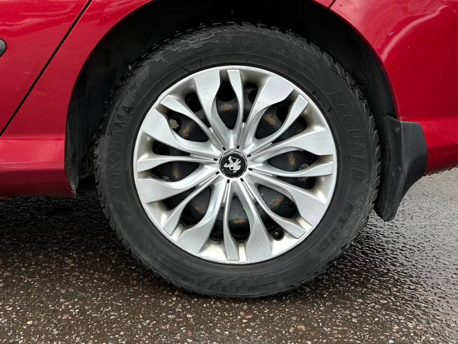 Peugeot 308 I Москва  - изображение 16