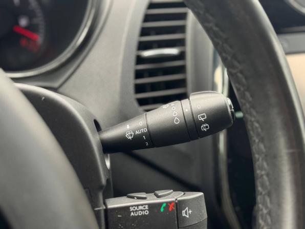 Renault Kaptur I с пробегом 2018 года, цена 1 529 000 рублей, 116559 км, внедорожник, Автокод Объявления