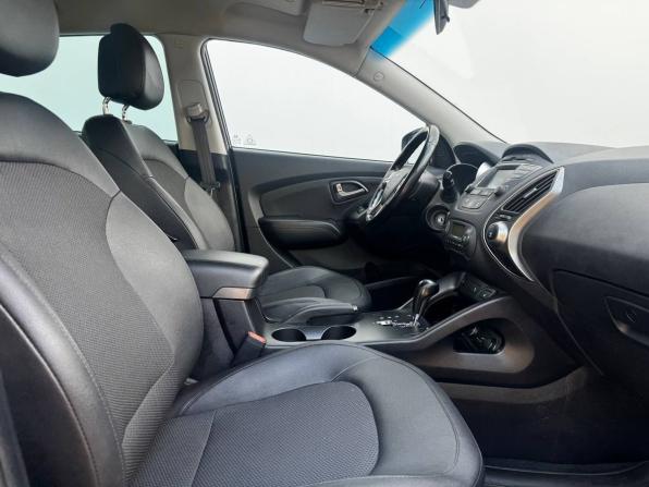 Hyundai ix35 I Рестайлинг с пробегом 2015 года, цена 1 400 000 рублей, 186770 км, внедорожник, Автокод Объявления