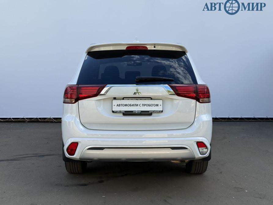 Mitsubishi Outlander III Рестайлинг 3 Москва  - изображение 6