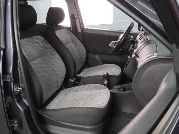 Skoda Fabia II с пробегом 2009 года, цена 579 000 рублей, 275204 км, хэтчбек, Автокод Объявления