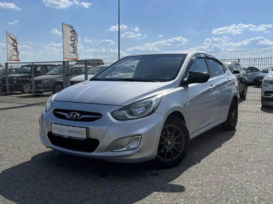 Hyundai Solaris I Буинск  - изображение 3