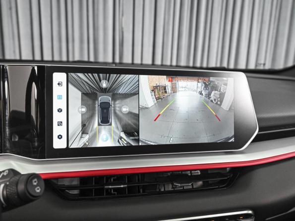 Geely Coolray I Рестайлинг с пробегом 2024 года, цена 2 279 000 рублей, 1175 км, внедорожник, Автокод Объявления