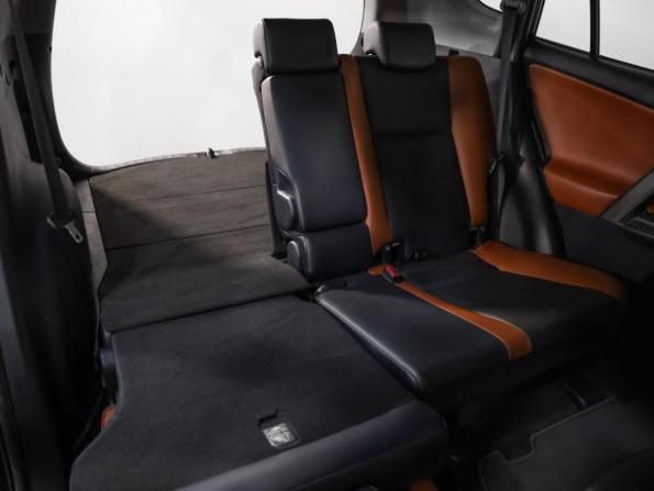 Toyota RAV4 IV (XA40) с пробегом 2015 года, цена 2 150 000 рублей, 118580 км, внедорожник, Автокод Объявления