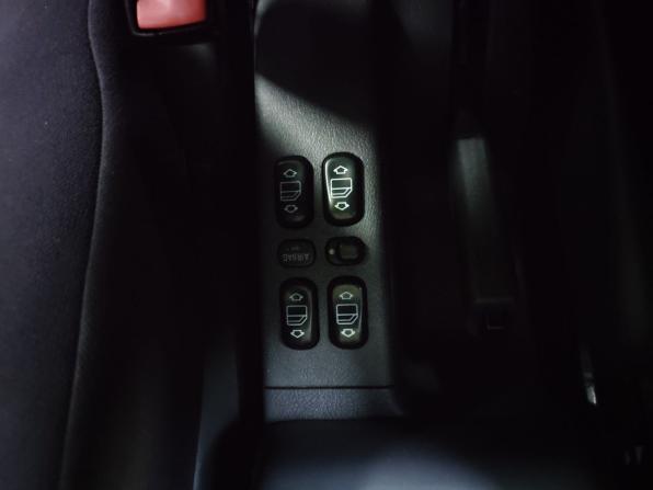 Mercedes-Benz A-Класс I (W168) с пробегом 2000 года, цена 399 000 рублей, 150000 км, хэтчбек, Автокод Объявления