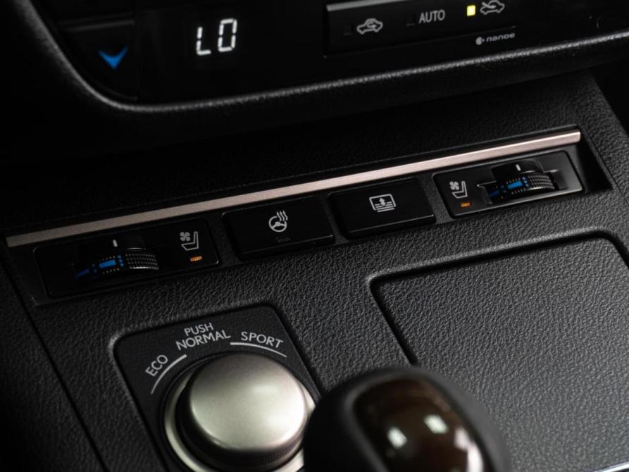Lexus ES VI Рестайлинг Тюмень  - изображение 17