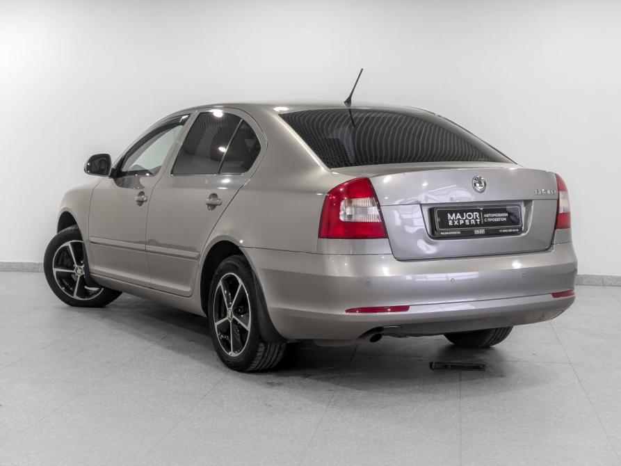 Skoda Octavia II (A5) Рестайлинг Москва  - изображение 7