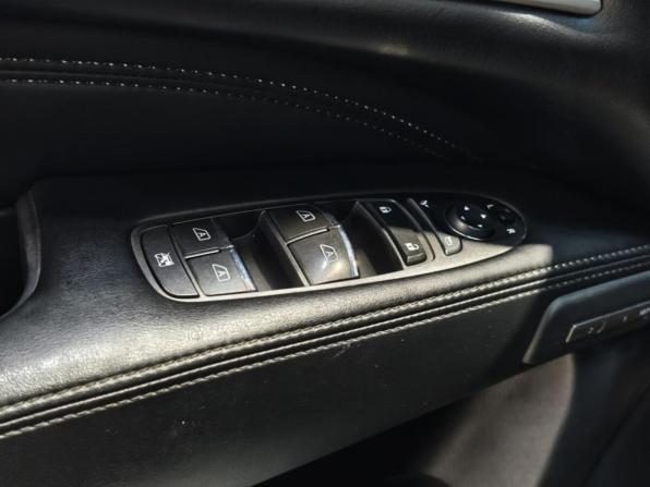 Infiniti JX с пробегом 2013 года, цена 1 385 500 рублей, 220324 км, внедорожник, Автокод Объявления