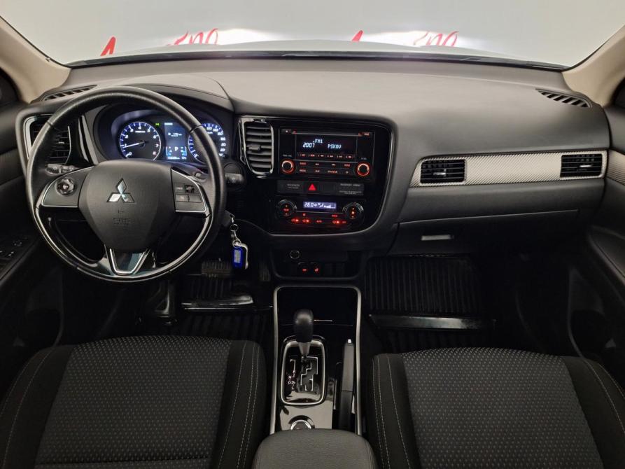 Mitsubishi Outlander III Рестайлинг 3 Псков  - изображение 9