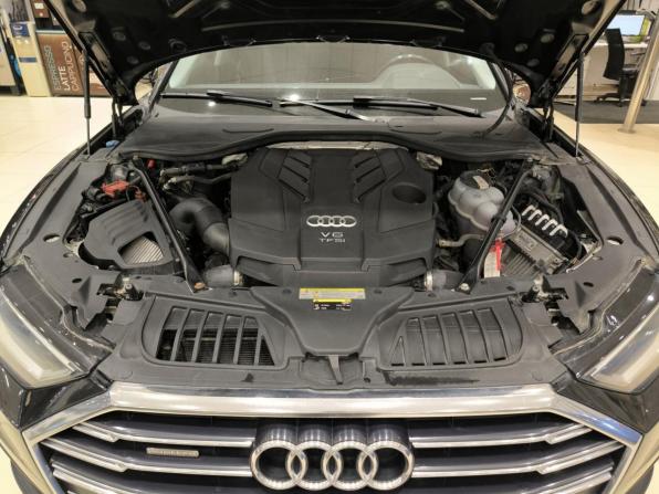 Audi A8 IV (D5) с пробегом 2018 года, цена 3 450 000 рублей, 241123 км, седан, Автокод Объявления