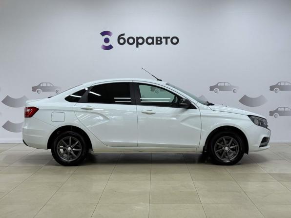 Lada (ВАЗ) Vesta I с пробегом 2018 года, цена 890 000 рублей, 108126 км, седан, Автокод Объявления