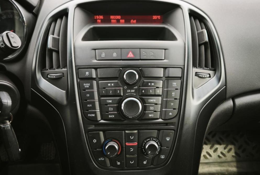Opel Astra J Рестайлинг Сыктывкар  - изображение 18