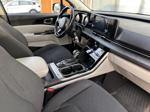 Kia Carnival IV с пробегом 2021 года, цена 3 099 000 рублей, 134015 км, минивэн, Автокод Объявления