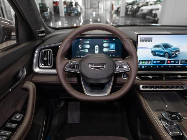 Geely Monjaro I Рестайлинг 2 с пробегом 2026 года, цена 4 250 000 рублей, 25 км, внедорожник, Автокод Объявления