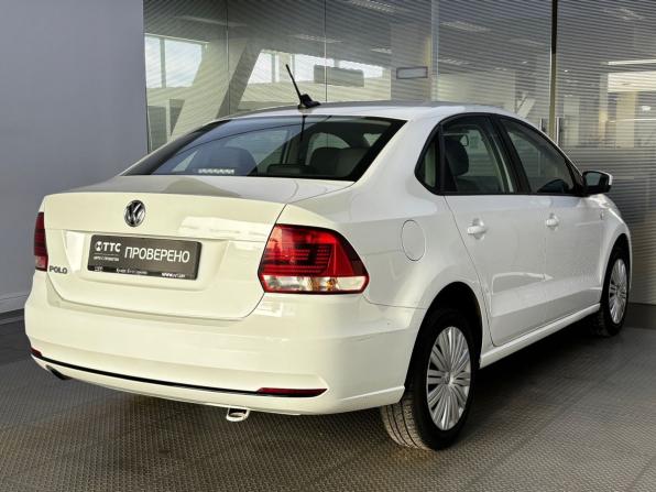 Volkswagen Polo V Рестайлинг с пробегом 2018 года, цена 1 220 000 рублей, 103550 км, седан, Автокод Объявления