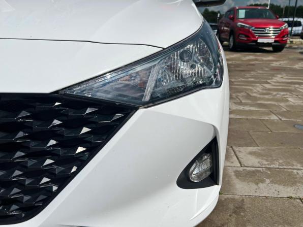 Hyundai Solaris II Рестайлинг с пробегом 2021 года, цена 1 441 700 рублей, 95833 км, седан, Автокод Объявления