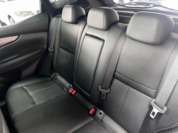 Nissan Qashqai II с пробегом 2014 года, цена 1 595 000 рублей, 127248 км, внедорожник, Автокод Объявления