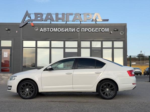 Skoda Octavia III (A7) с пробегом 2015 года, цена 1 390 000 рублей, 209692 км, лифтбек, Автокод Объявления