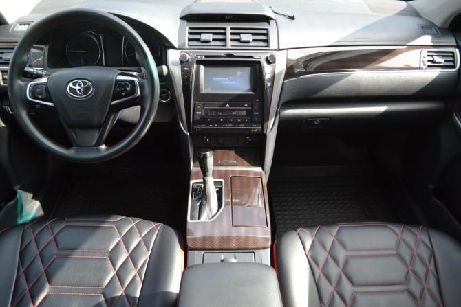 Toyota Camry VII (XV50) Рестайлинг с пробегом 2016 года, цена 1 740 000 рублей, 159180 км, седан, Автокод Объявления