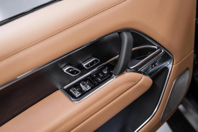Новый Land Rover Range Rover V 2025 года, цена 23 490 000 рублей, внедорожник, Автокод Объявления