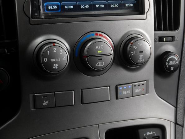 Hyundai H-1 II с пробегом 2014 года, цена 1 849 000 рублей, 183832 км, минивэн, Автокод Объявления