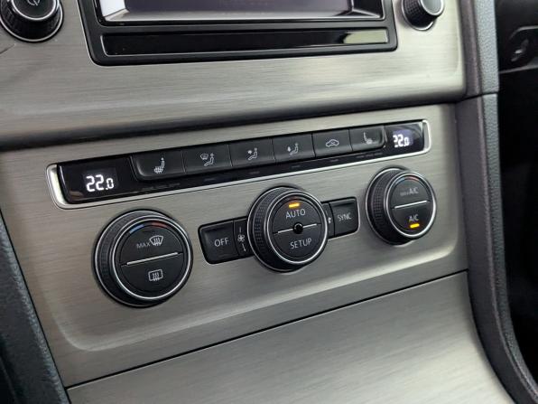 Volkswagen Golf VII с пробегом 2014 года, цена 1 200 000 рублей, 182110 км, хэтчбек, Автокод Объявления