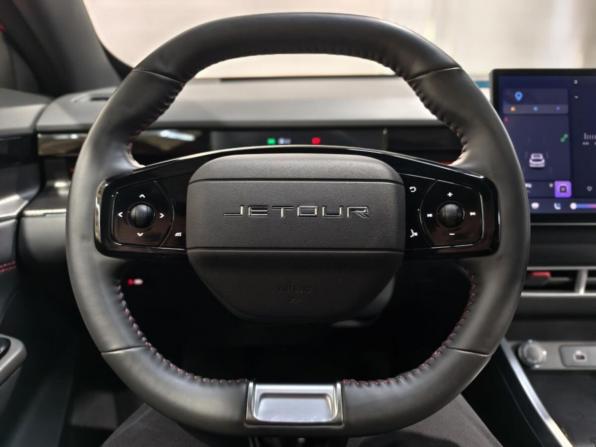 JETOUR DASHING I с пробегом 2023 года, цена 1 945 000 рублей, 36016 км, внедорожник, Автокод Объявления