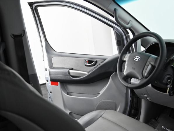 Hyundai Grand Starex I с пробегом 2011 года, цена 1 449 000 рублей, 215000 км, минивэн, Автокод Объявления