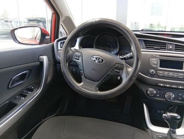 Kia Ceed II Рестайлинг с пробегом 2016 года, цена 1 240 000 рублей, 148547 км, хэтчбек, Автокод Объявления