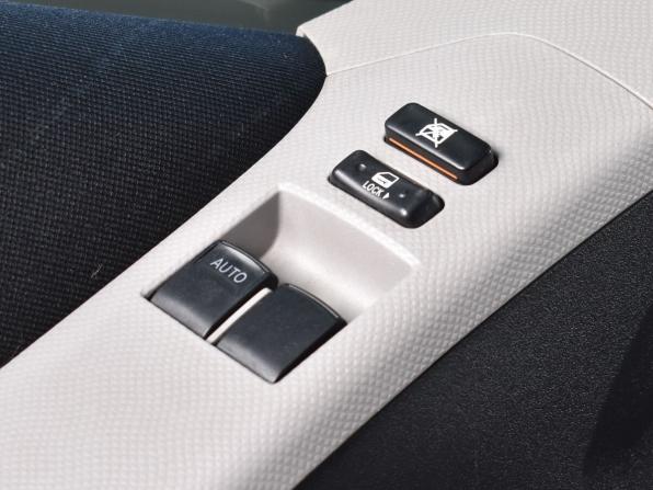 Toyota Yaris II с пробегом 2006 года, цена 449 995 рублей, 198154 км, хэтчбек, Автокод Объявления