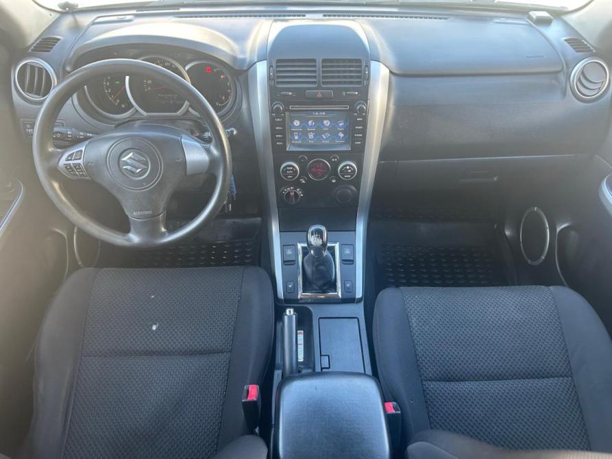 Suzuki Grand Vitara II Рестайлинг Санкт-Петербург  - изображение 11