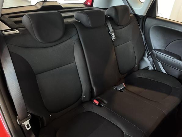 Kia Soul II Рестайлинг с пробегом 2018 года, цена 1 835 000 рублей, 76462 км, хэтчбек, Автокод Объявления