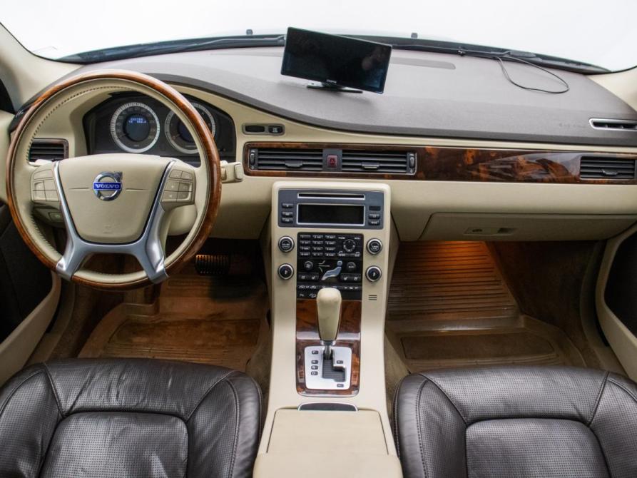 Volvo XC70 II Москва  - изображение 13