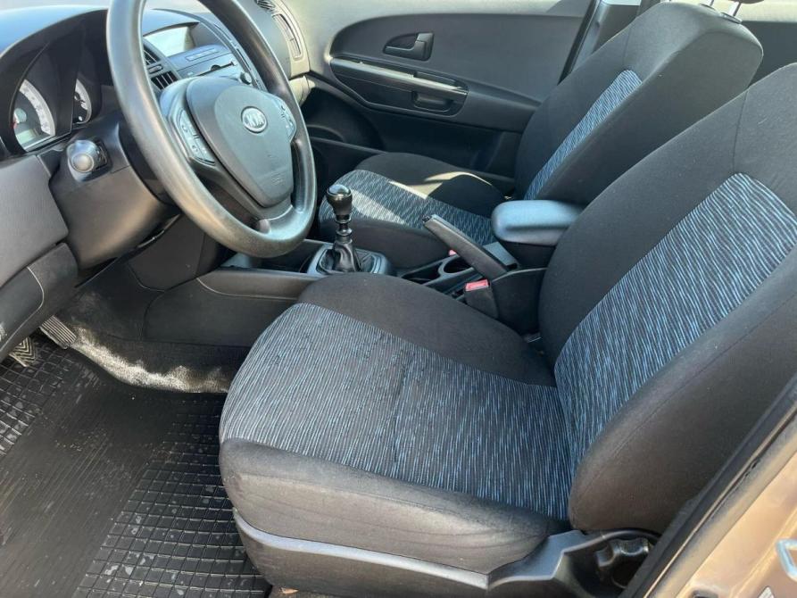 Kia Ceed I Буинск  - изображение 9