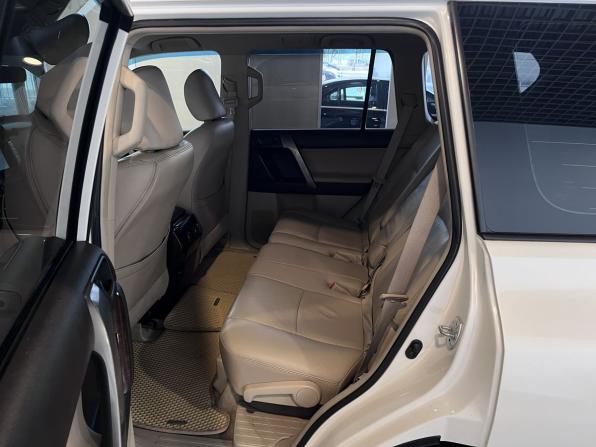 Toyota Land Cruiser Prado 150 Series с пробегом 2010 года, цена 2 660 000 рублей, 229643 км, внедорожник, Автокод Объявления