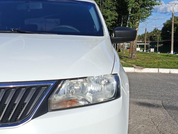 Skoda Rapid I с пробегом 2015 года, цена 760 000 рублей, 295800 км, лифтбек, Автокод Объявления