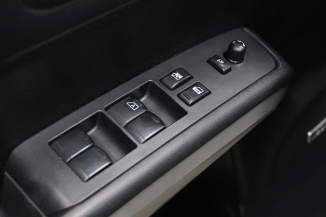 Nissan X-Trail II Рестайлинг с пробегом 2013 года, цена 1 295 950 рублей, 242629 км, внедорожник, Автокод Объявления