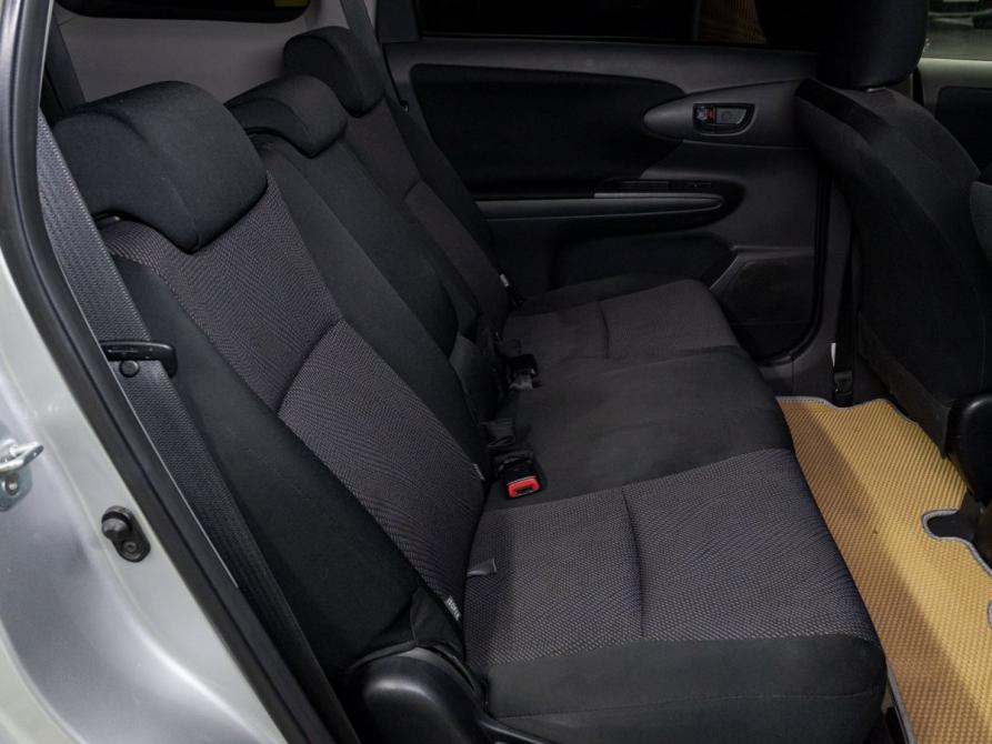 Toyota Wish II Рестайлинг Тюмень  - изображение 16