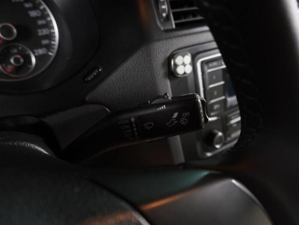 Volkswagen Jetta VI с пробегом 2014 года, цена 879 000 рублей, 196525 км, седан, Автокод Объявления