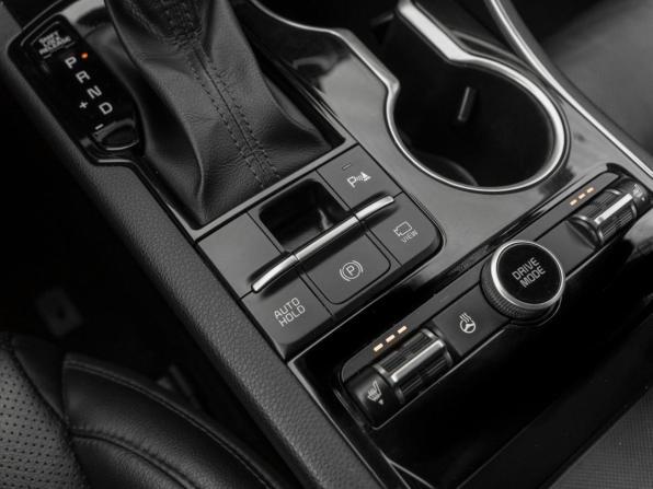 Kia K5 III с пробегом 2020 года, цена 2 640 000 рублей, 95800 км, седан, Автокод Объявления