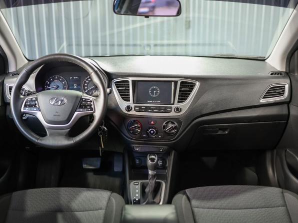 Hyundai Solaris II Рестайлинг с пробегом 2021 года, цена 1 720 000 рублей, 58000 км, седан, Автокод Объявления