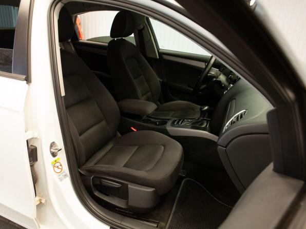 Audi A4 IV (B8) Рестайлинг с пробегом 2012 года, цена 1 170 000 рублей, 172352 км, седан, Автокод Объявления