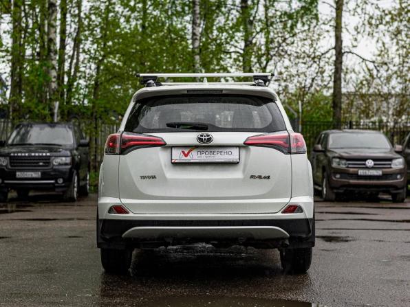 Toyota RAV4 IV (XA40) Рестайлинг с пробегом 2017 года, цена 1 770 000 рублей, 134603 км, внедорожник, Автокод Объявления