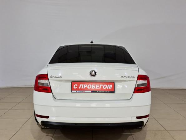 Skoda Octavia III (A7) Рестайлинг с пробегом 2017 года, цена 1 570 000 рублей, 71300 км, лифтбек, Автокод Объявления