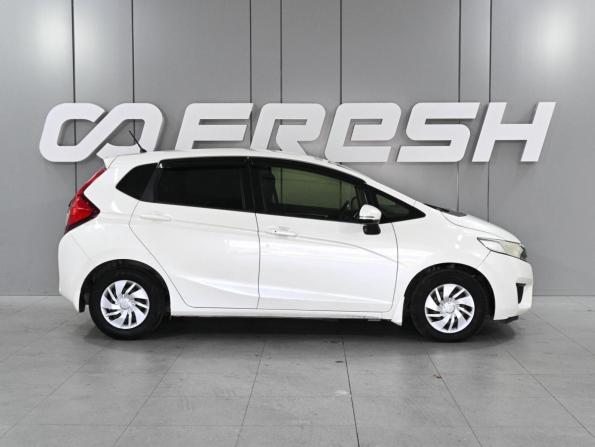 Honda Fit III Рестайлинг с пробегом 2017 года, цена 1 079 000 рублей, 150212 км, хэтчбек, Автокод Объявления